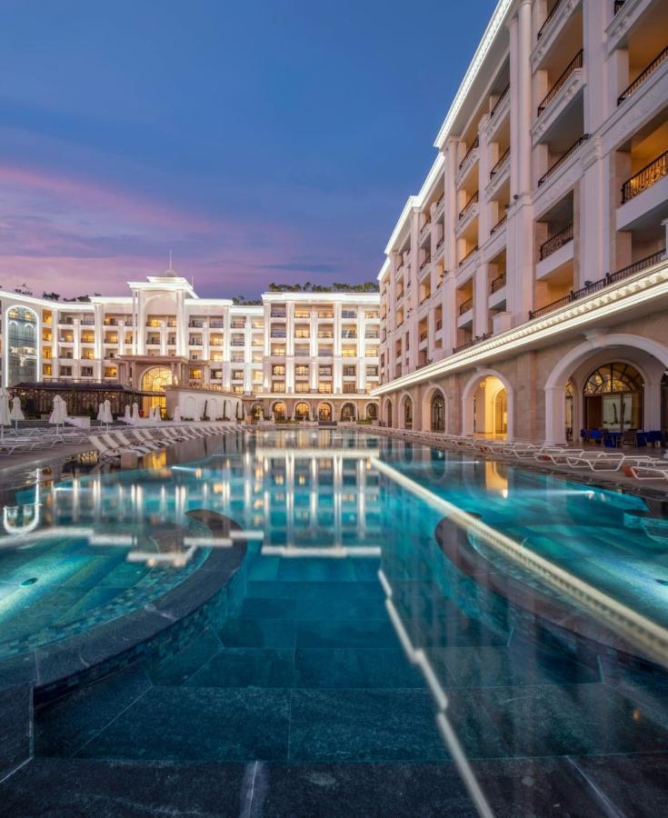 Merit Royal Diamond Hotel & Spa Karavas  Exterior foto